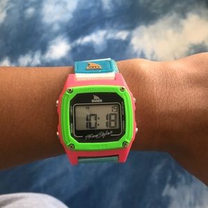 Free Style Shark Watch